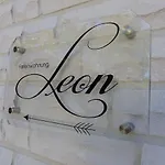 Leon Eg